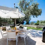 Eratito Villa
