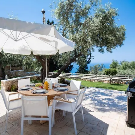 Eratito By Vintage Travel Villa